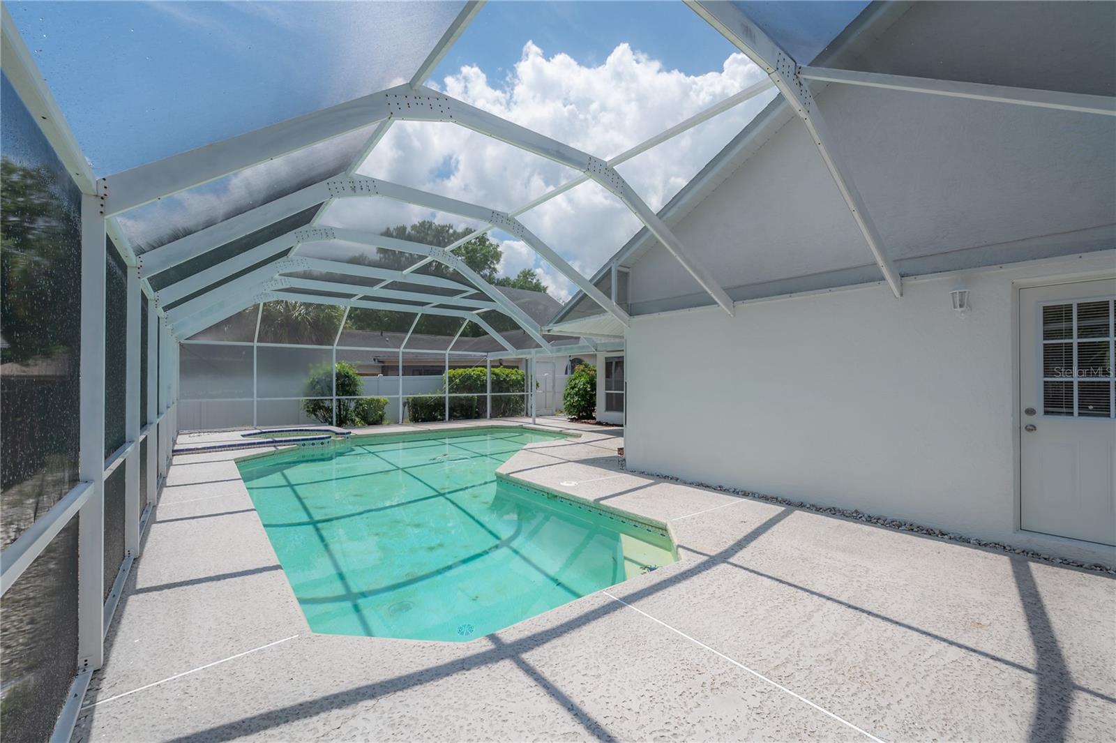 15121 HEATHRIDGE DR, TAMPA, FL, 33625
