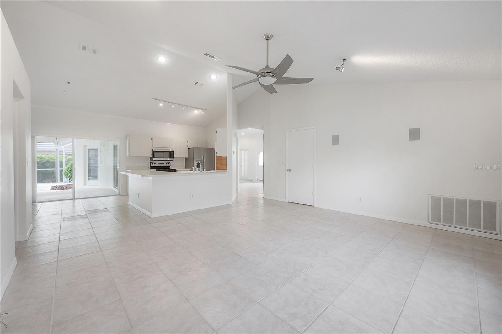 15121 HEATHRIDGE DR, TAMPA, FL, 33625