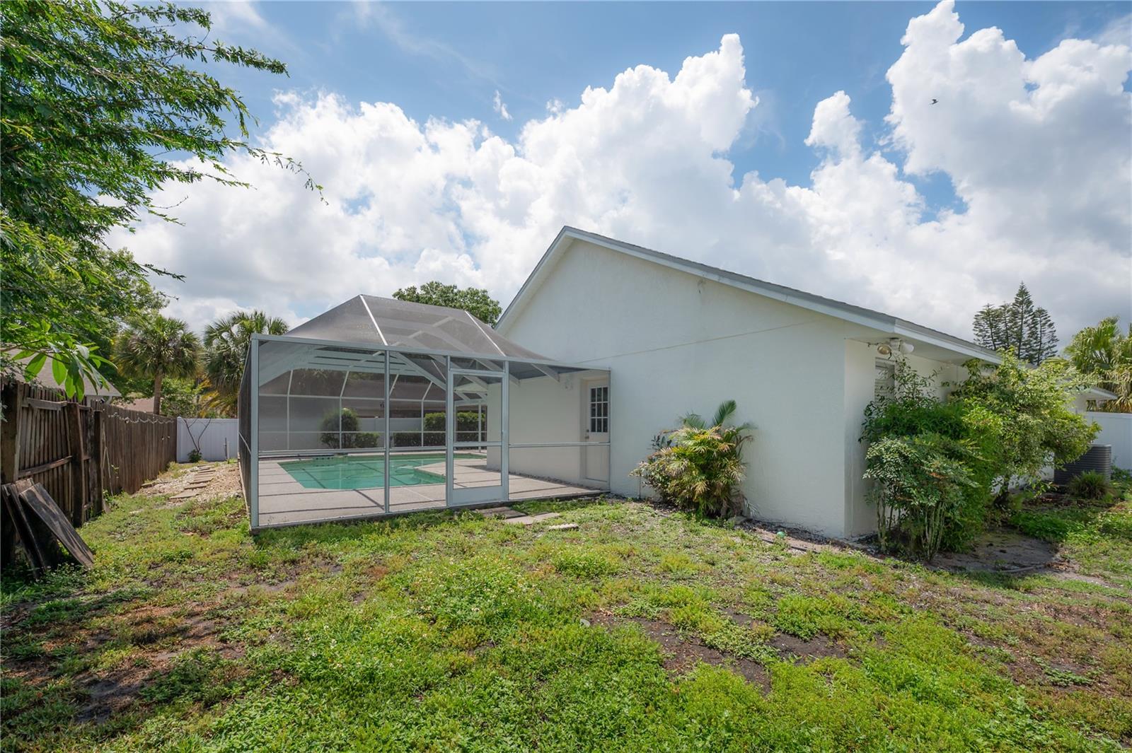 15121 HEATHRIDGE DR, TAMPA, FL, 33625
