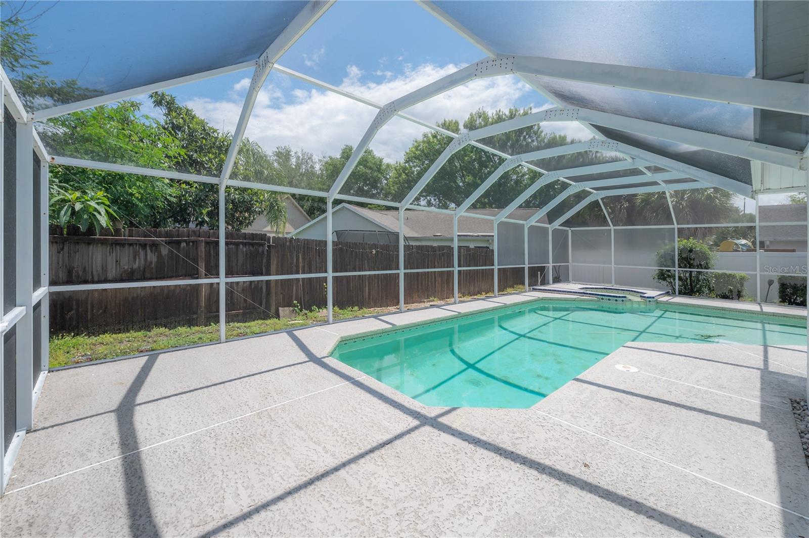 15121 HEATHRIDGE DR, TAMPA, FL, 33625