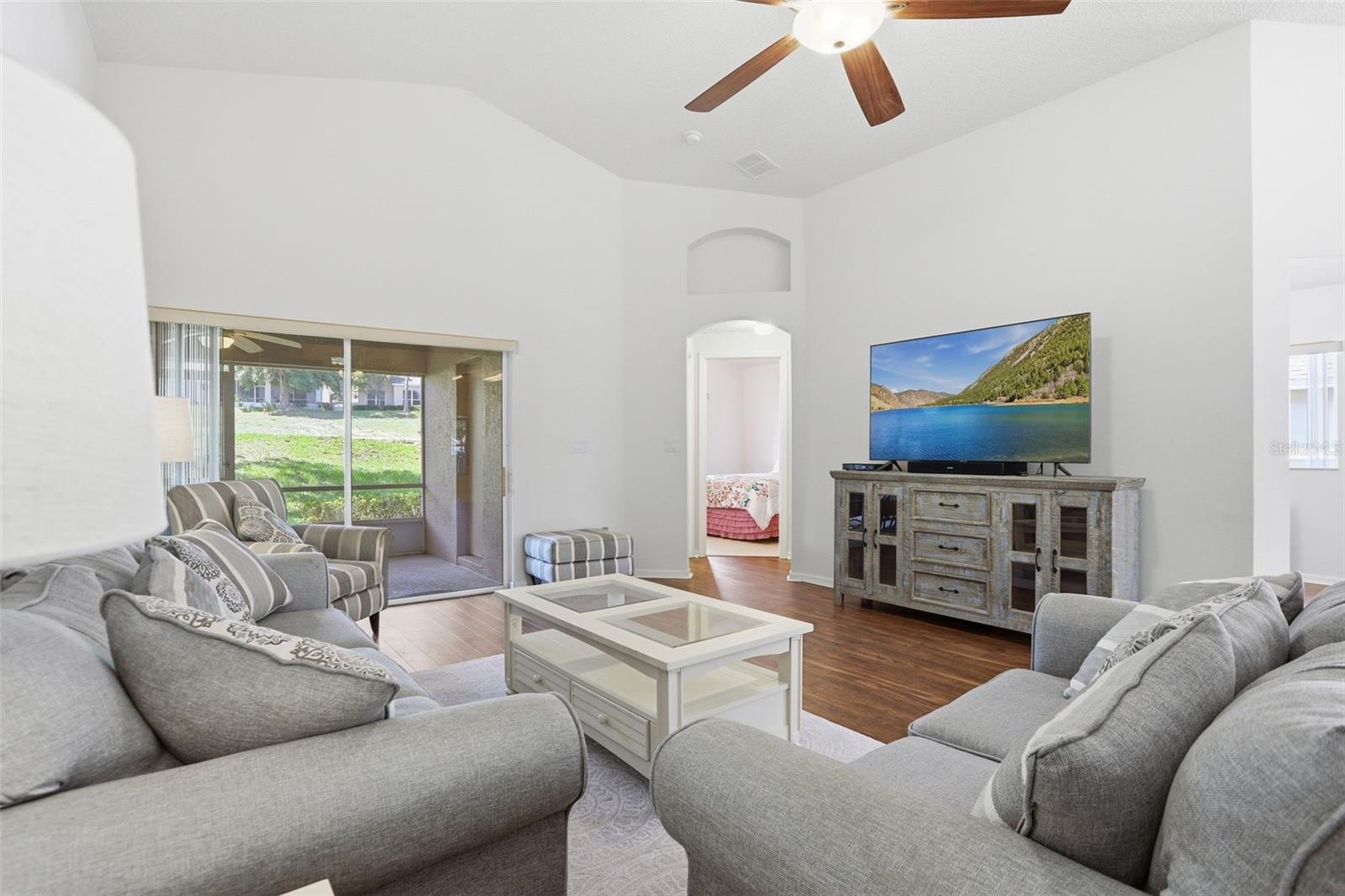 4084 CAPLAND AVE, CLERMONT, FL, 34711