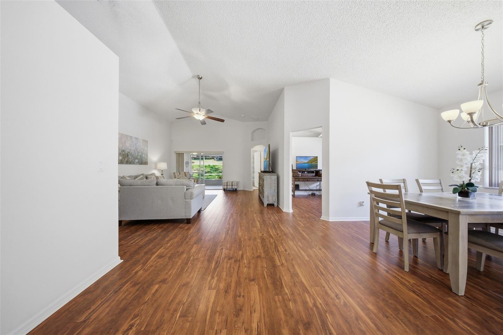 4084 CAPLAND AVE, CLERMONT, FL, 34711