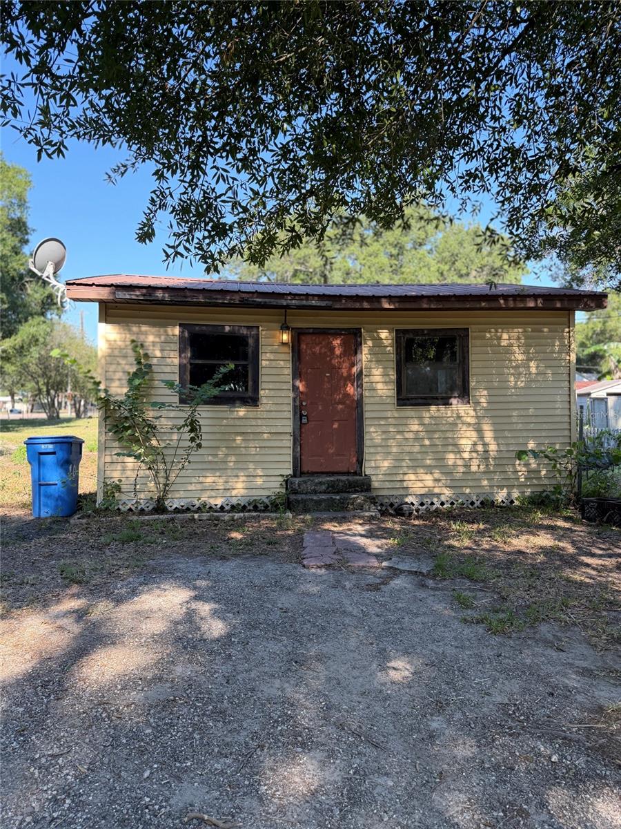 10114 E COLUMBUS DR, TAMPA, FL, 33619