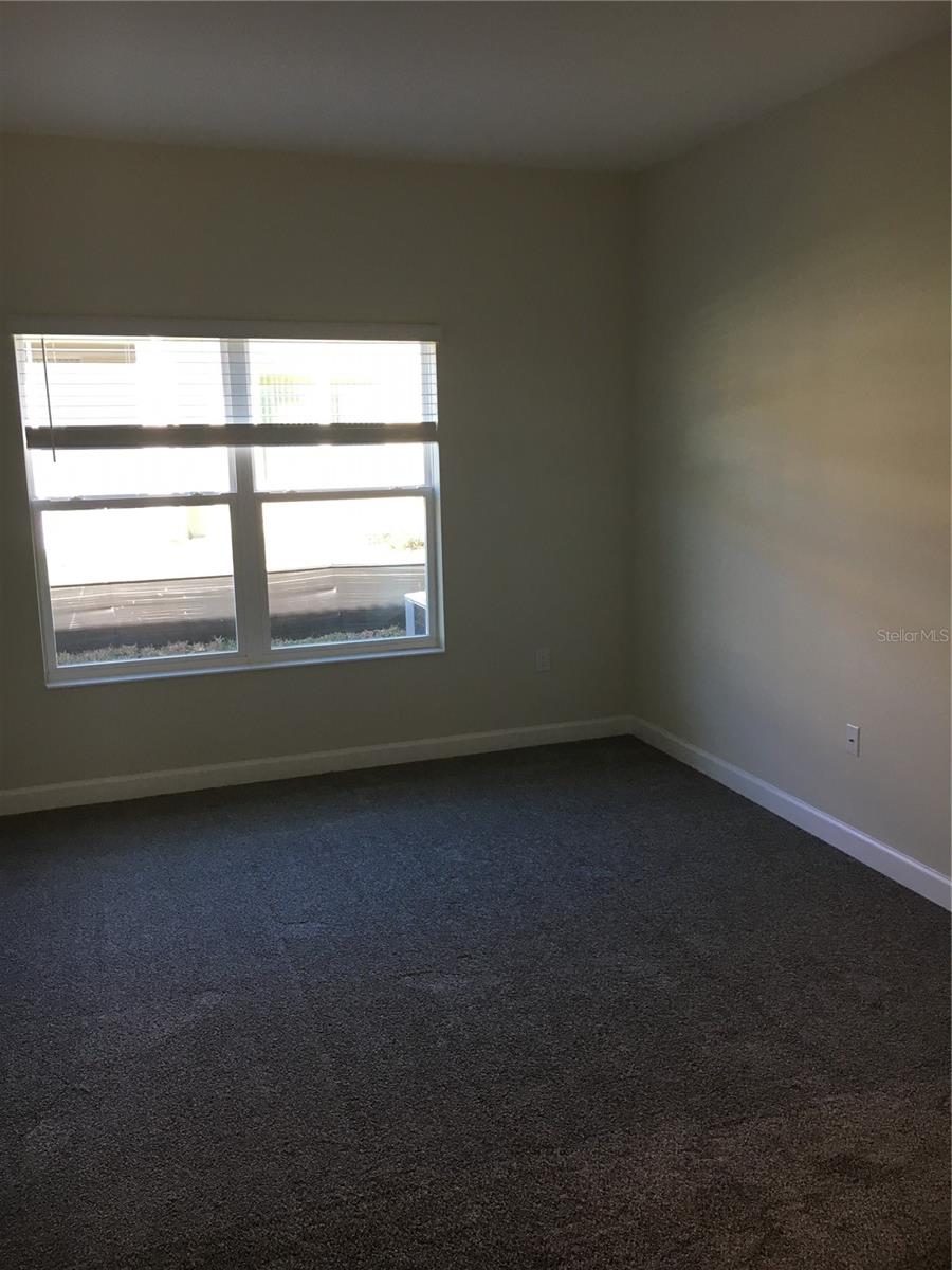 1050 QUAKER RIDGE LN, DAVENPORT, FL, 33896