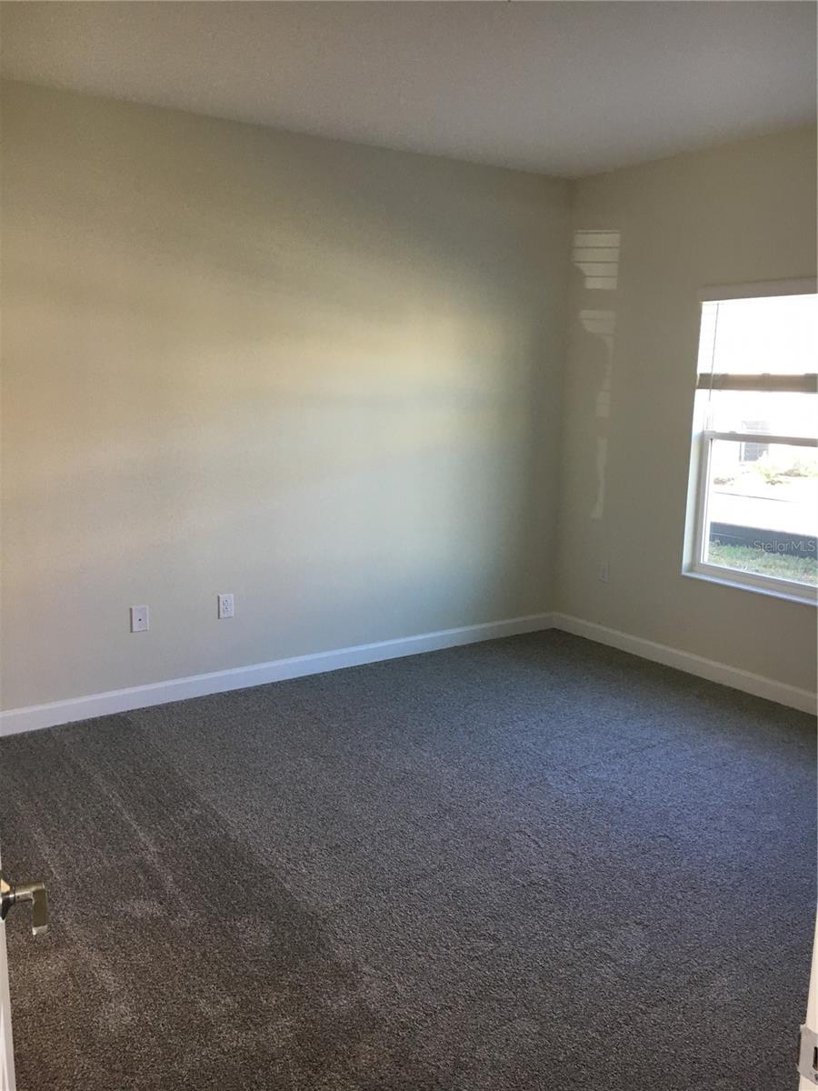 1050 QUAKER RIDGE LN, DAVENPORT, FL, 33896