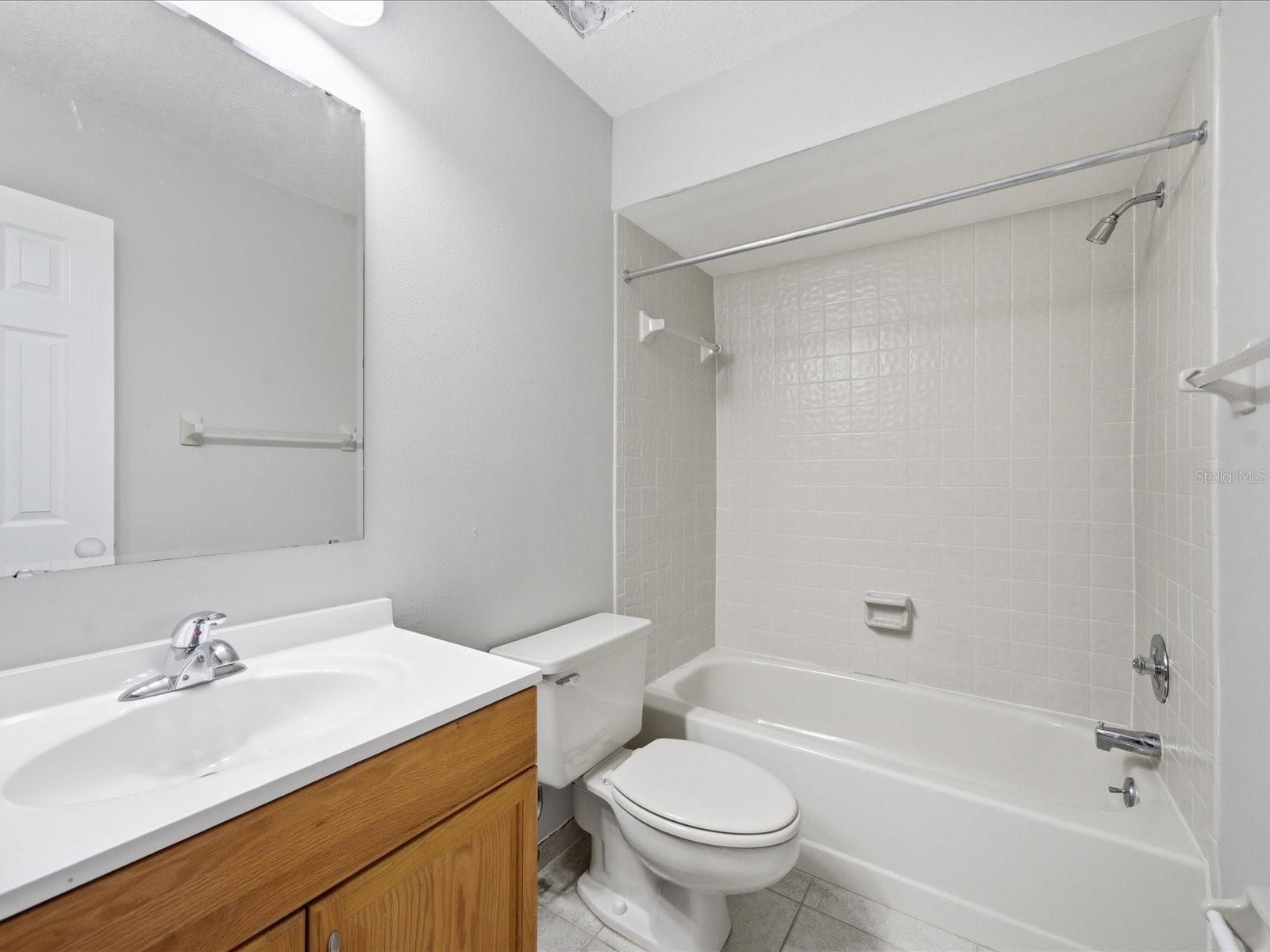 15338 E POND WOODS DR #15338, TAMPA, FL, 33618