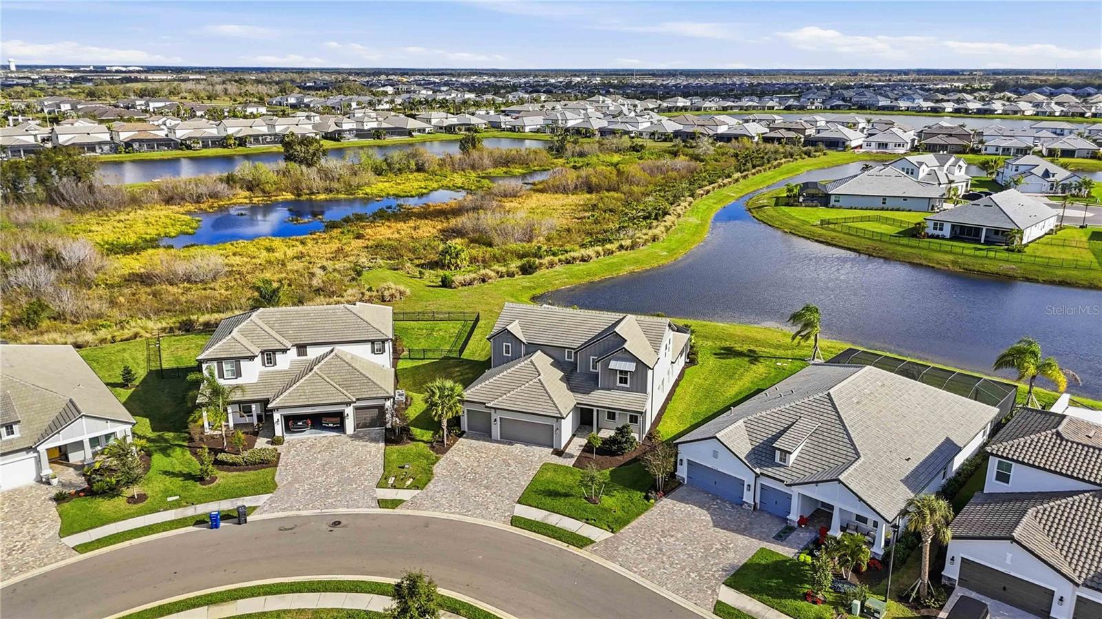 17109 SWEETWATER VILLAGE DR, LAKEWOOD RANCH, FL, 34211