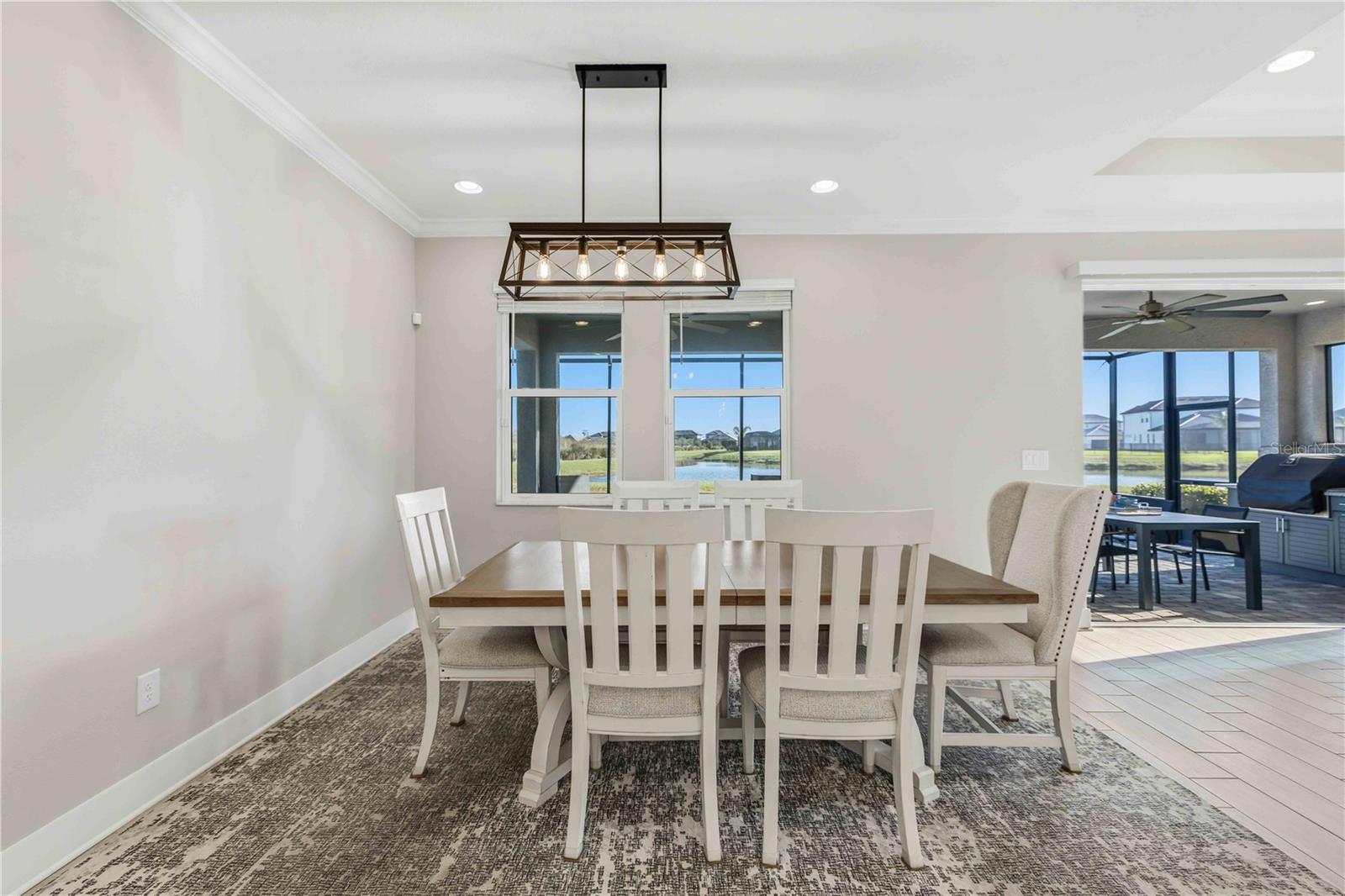 17109 SWEETWATER VILLAGE DR, LAKEWOOD RANCH, FL, 34211