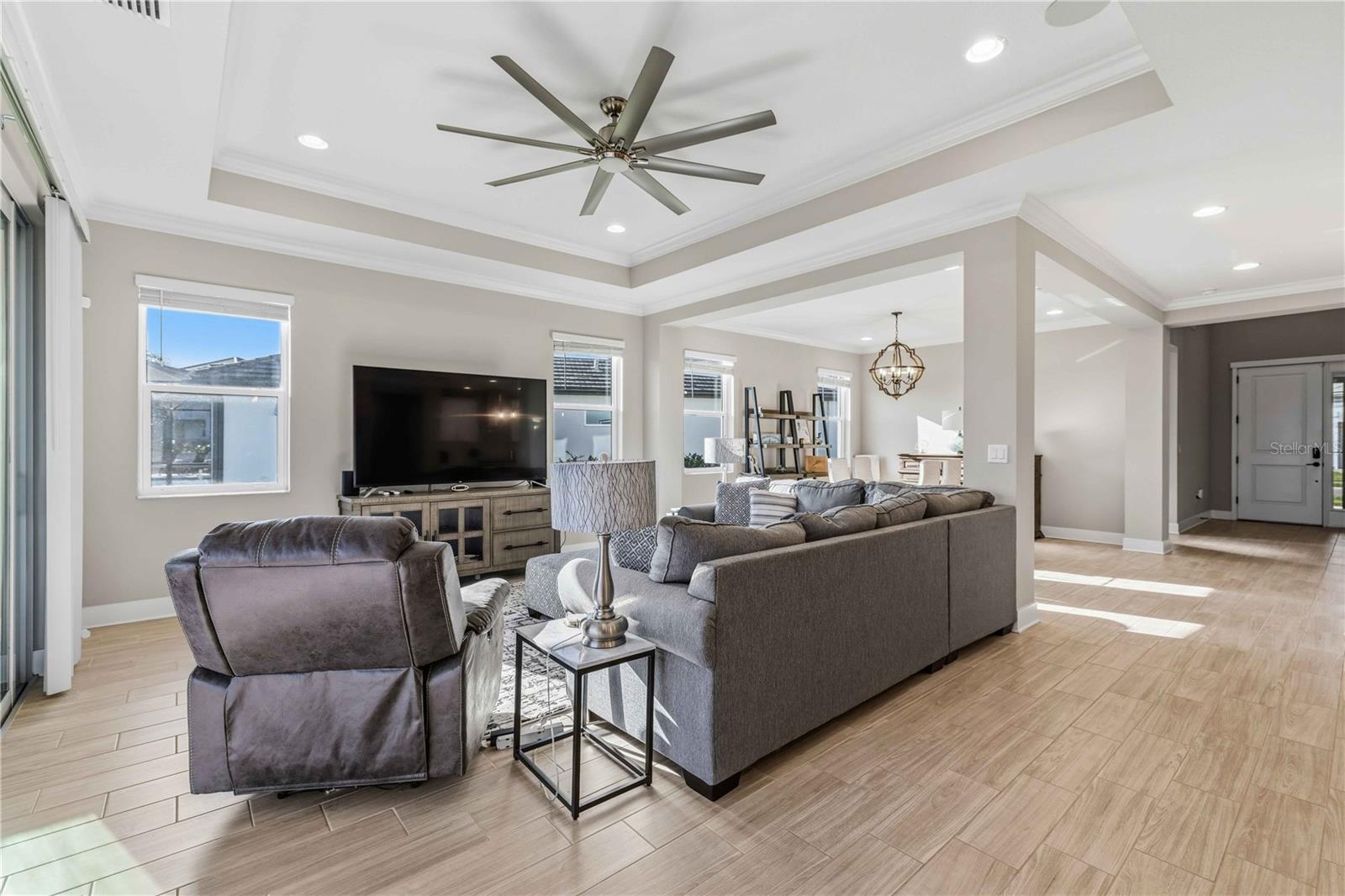 17109 SWEETWATER VILLAGE DR, LAKEWOOD RANCH, FL, 34211