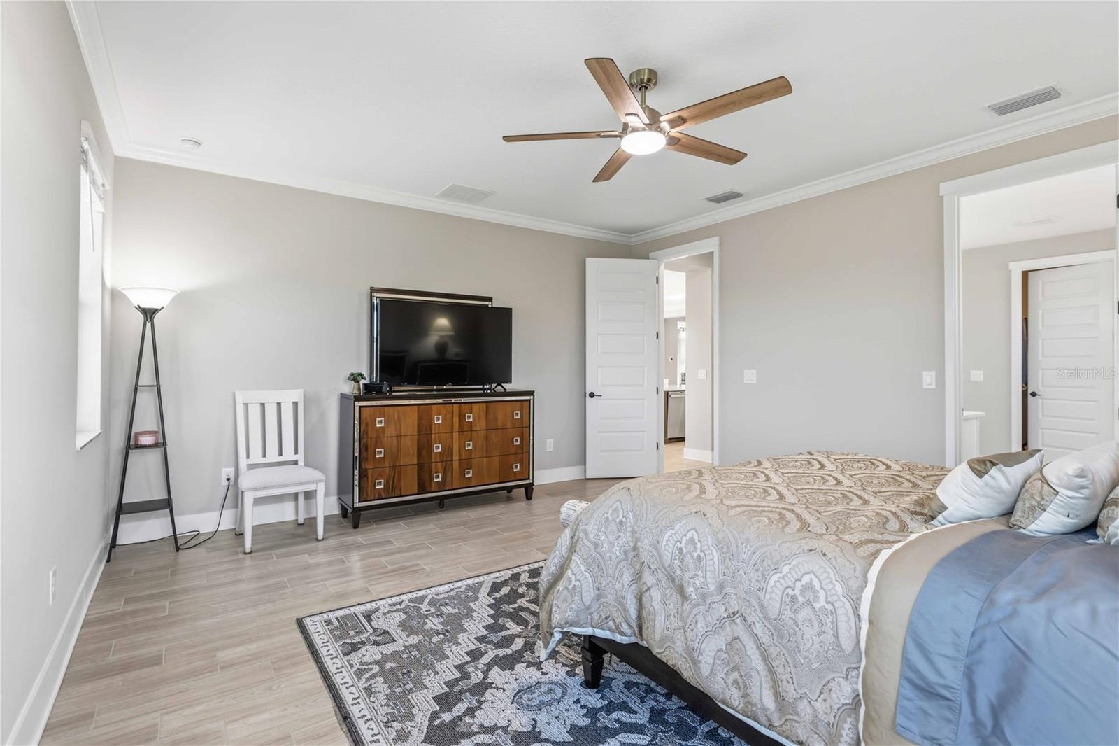17109 SWEETWATER VILLAGE DR, LAKEWOOD RANCH, FL, 34211