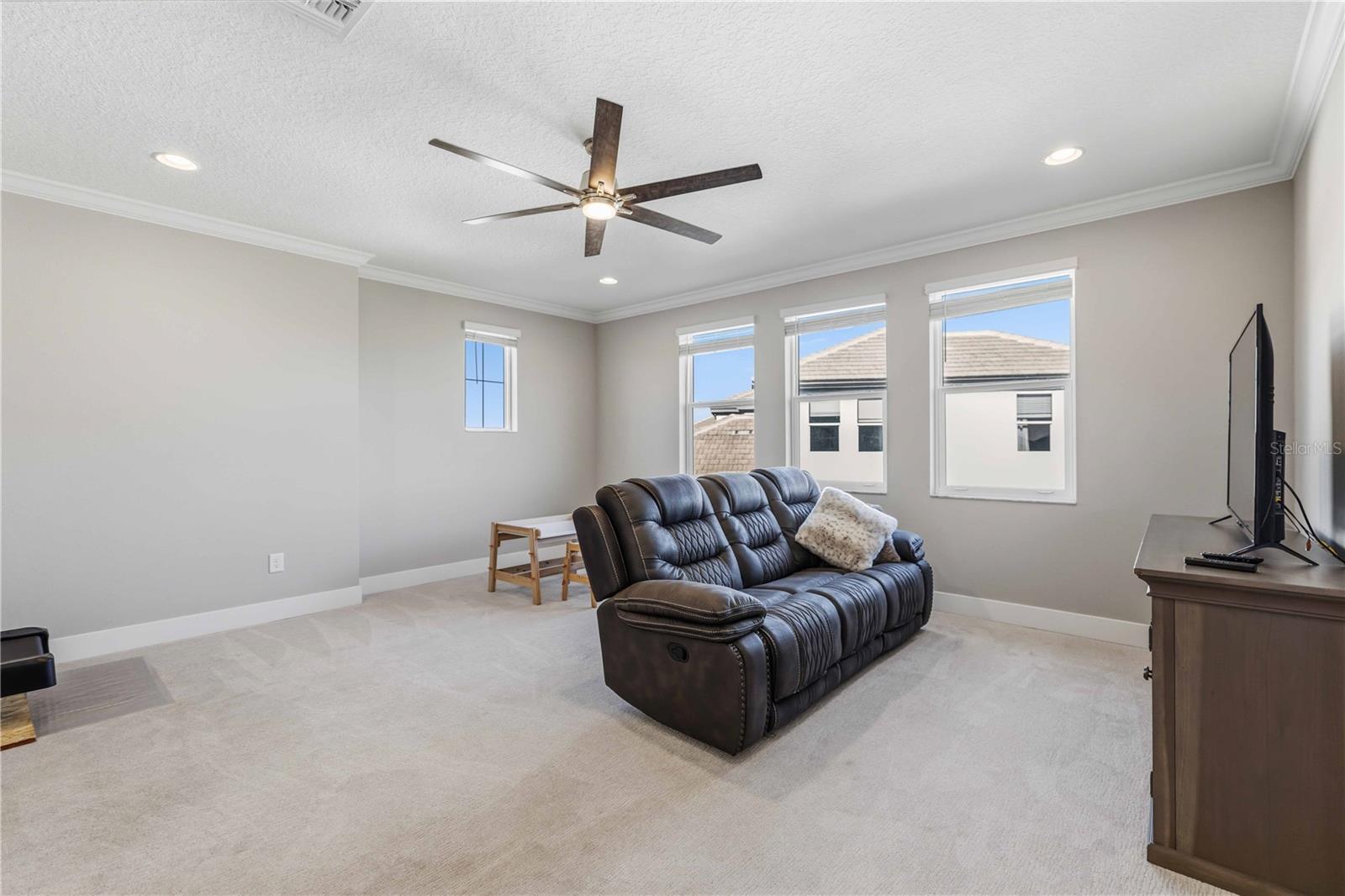 17109 SWEETWATER VILLAGE DR, LAKEWOOD RANCH, FL, 34211