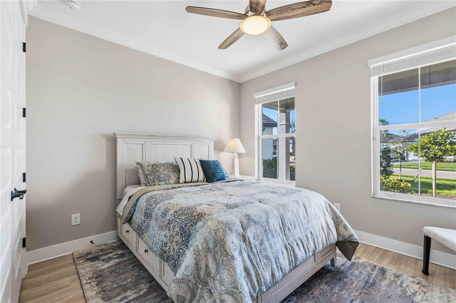 17109 SWEETWATER VILLAGE DR, LAKEWOOD RANCH, FL, 34211