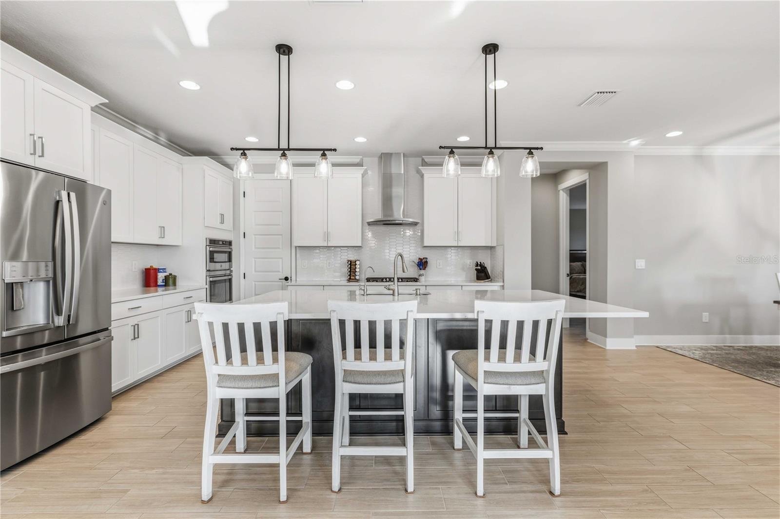 17109 SWEETWATER VILLAGE DR, LAKEWOOD RANCH, FL, 34211