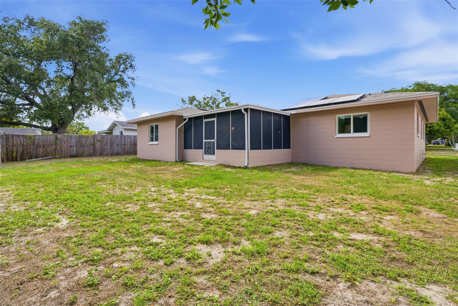 2465 BRENTWOOD DR, CLEARWATER, FL, 33764