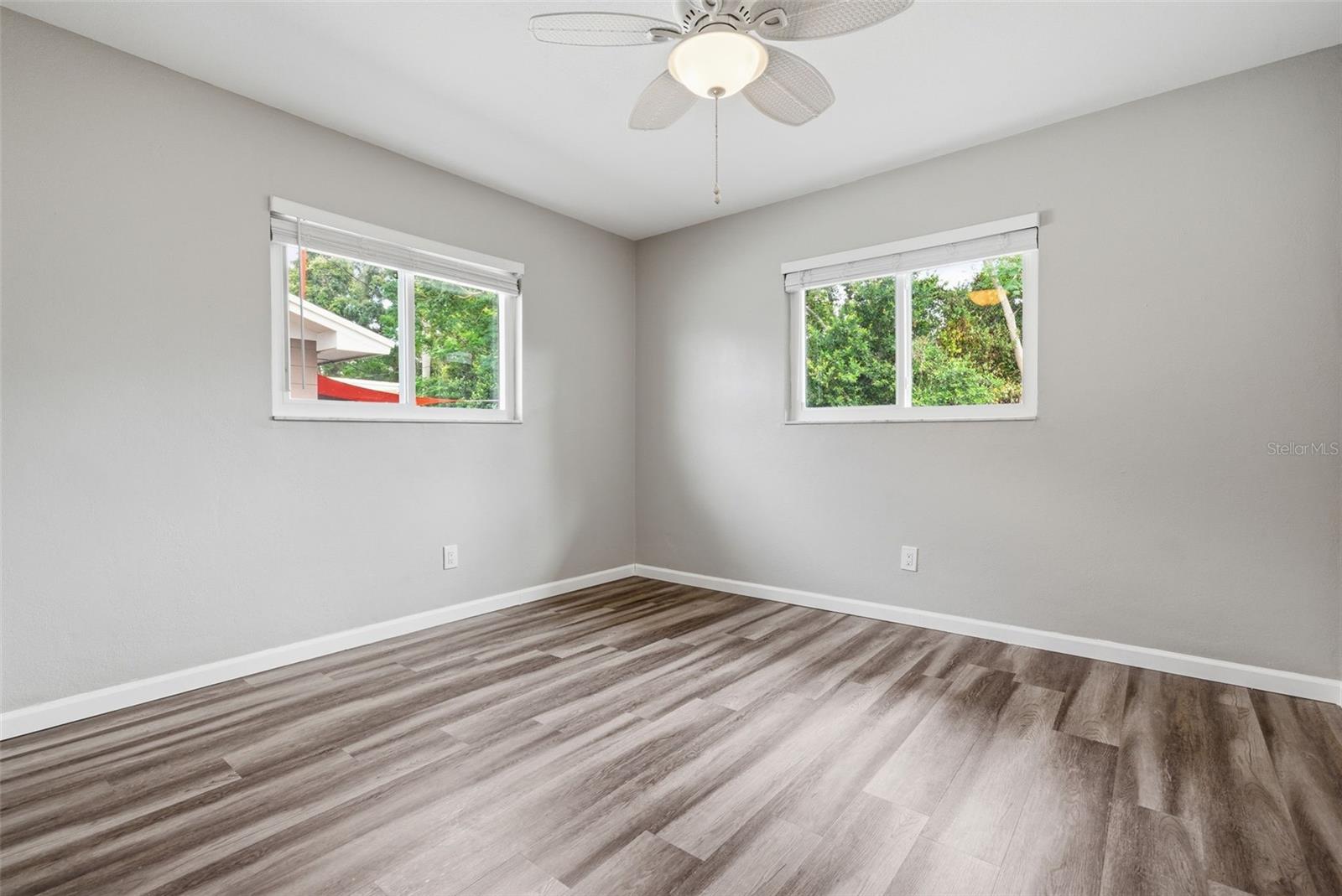 2465 BRENTWOOD DR, CLEARWATER, FL, 33764