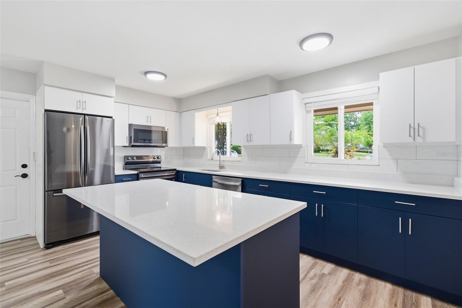 2465 BRENTWOOD DR, CLEARWATER, FL, 33764