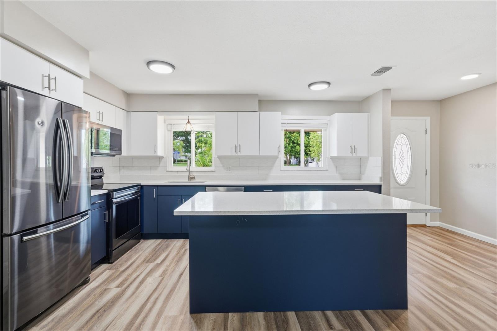 2465 BRENTWOOD DR, CLEARWATER, FL, 33764
