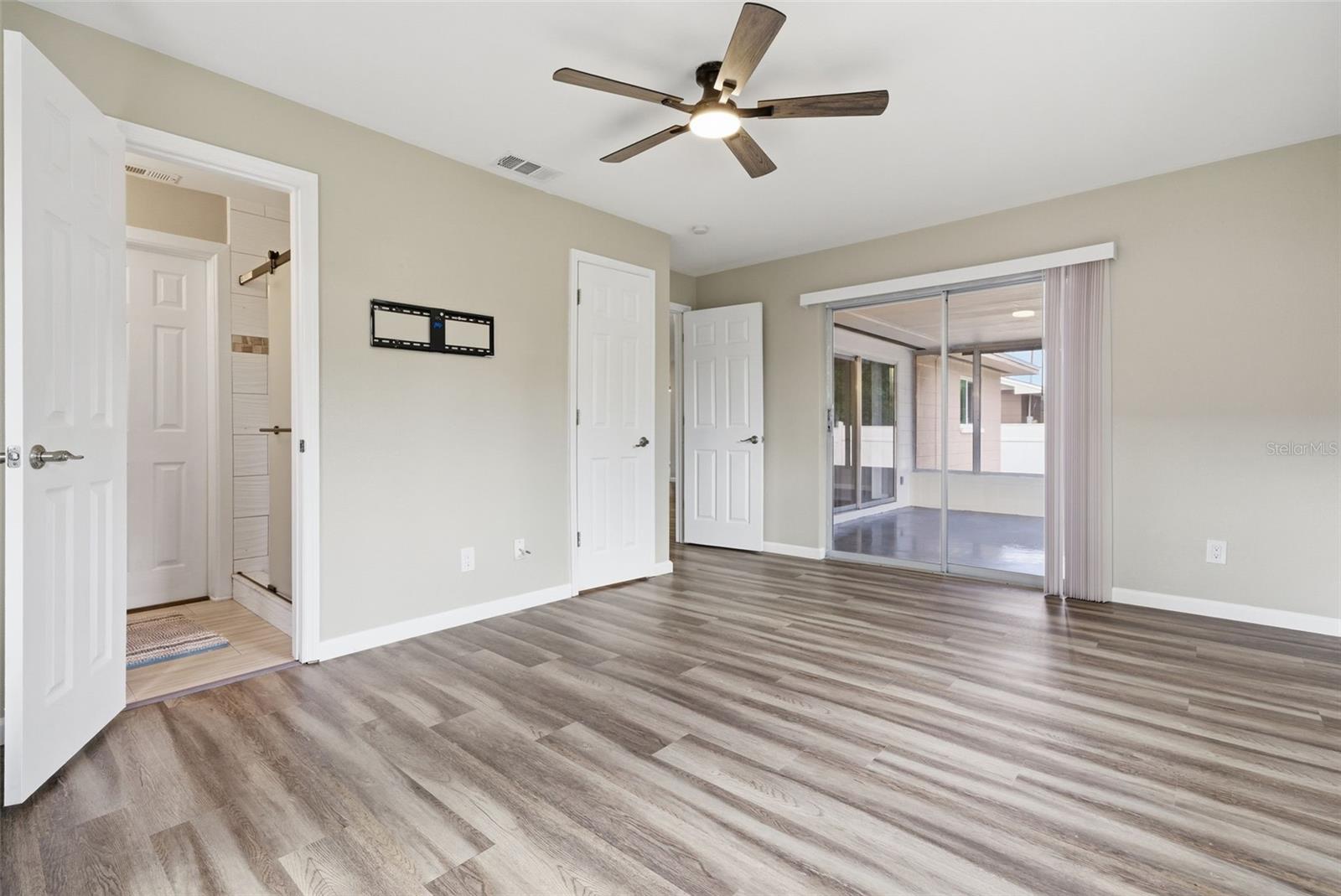 2465 BRENTWOOD DR, CLEARWATER, FL, 33764