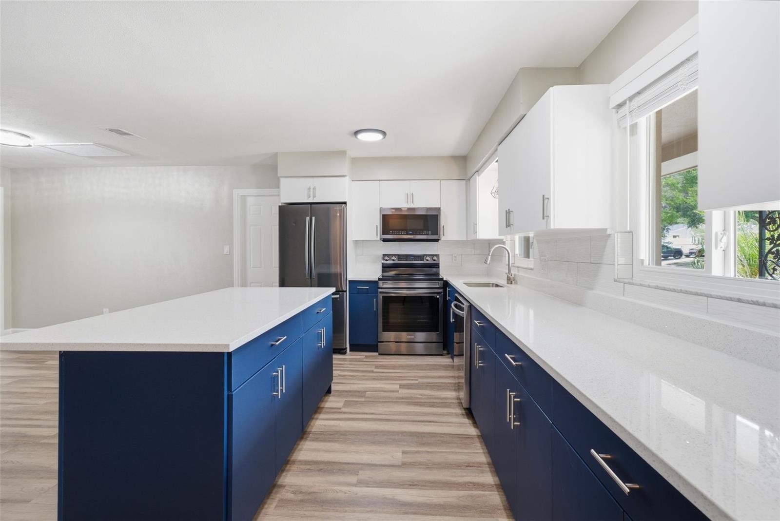 2465 BRENTWOOD DR, CLEARWATER, FL, 33764