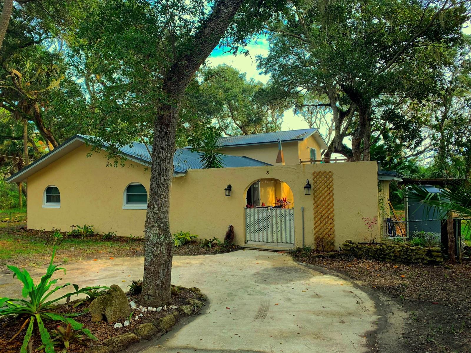 3 ELIZABETH DR E, PALM COAST, FL, 32137