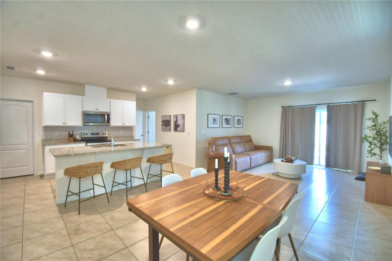 2839 MOULIN RD, DAVENPORT, FL, 33837