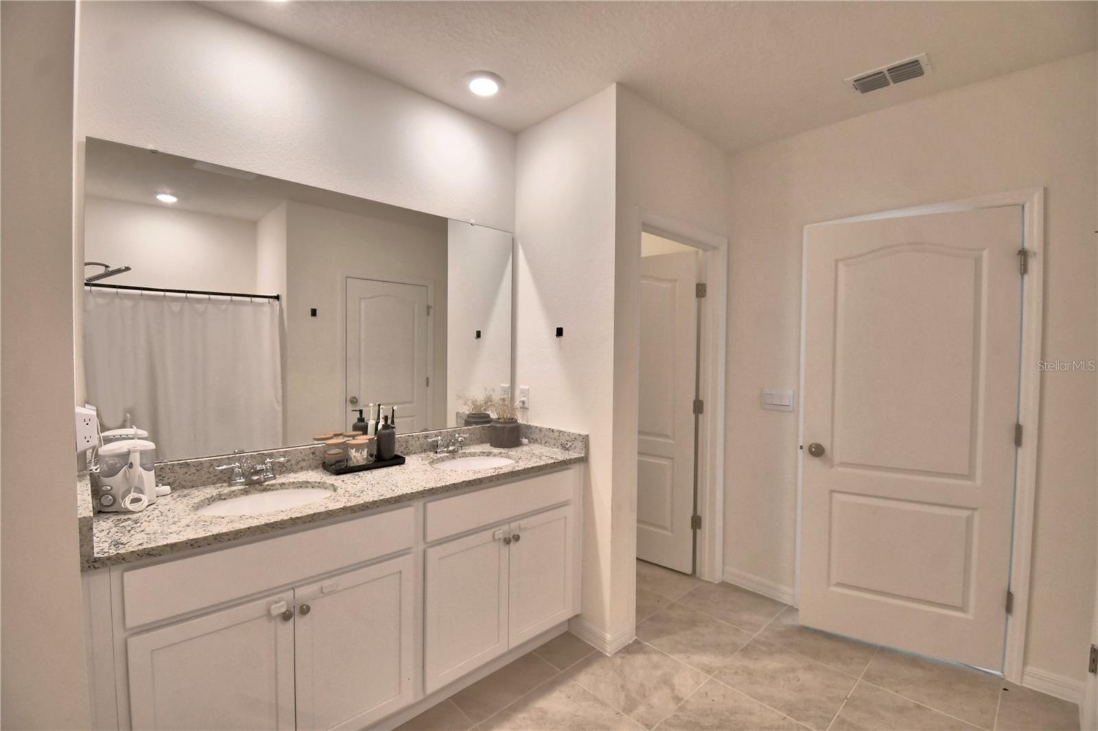 2839 MOULIN RD, DAVENPORT, FL, 33837