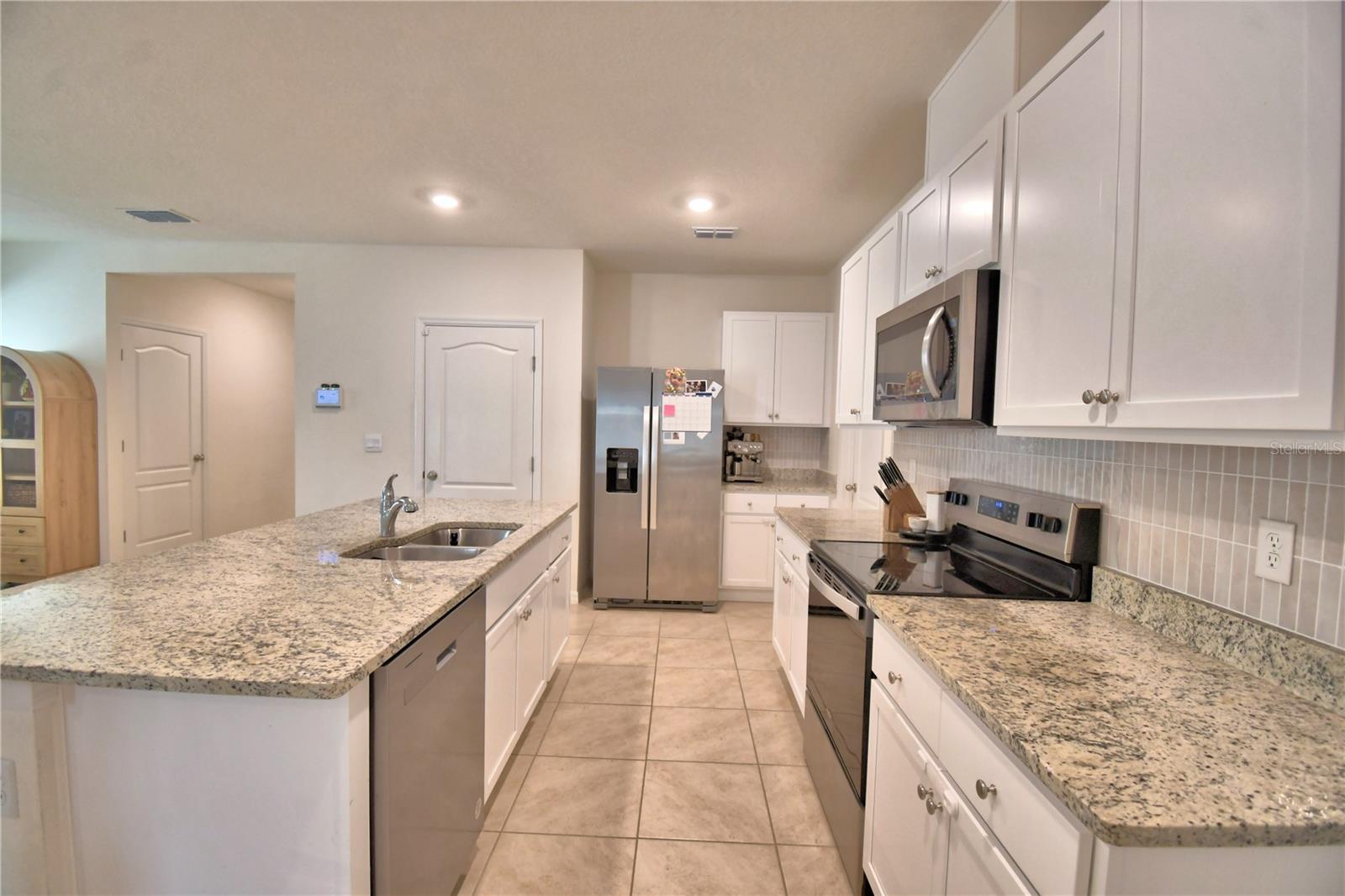 2839 MOULIN RD, DAVENPORT, FL, 33837
