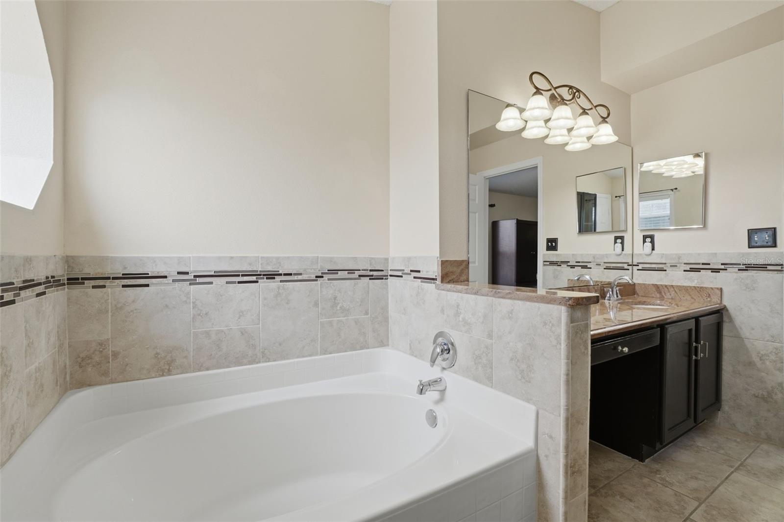 16868 CORNERWOOD DR, ORLANDO, FL, 32820