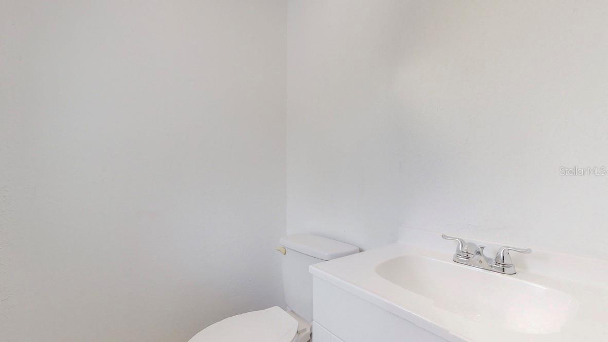 2305 NEW JERSEY RD, LAKELAND, FL, 33803