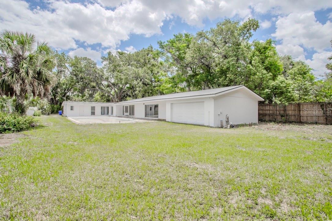 2305 NEW JERSEY RD, LAKELAND, FL, 33803