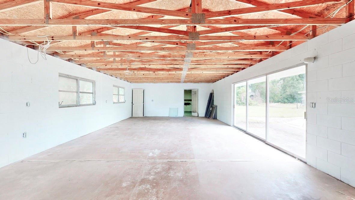 2305 NEW JERSEY RD, LAKELAND, FL, 33803