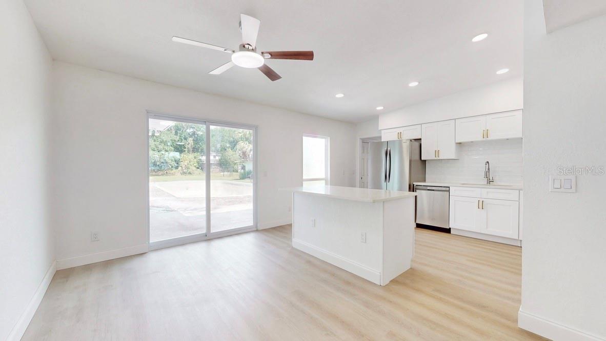 2305 NEW JERSEY RD, LAKELAND, FL, 33803