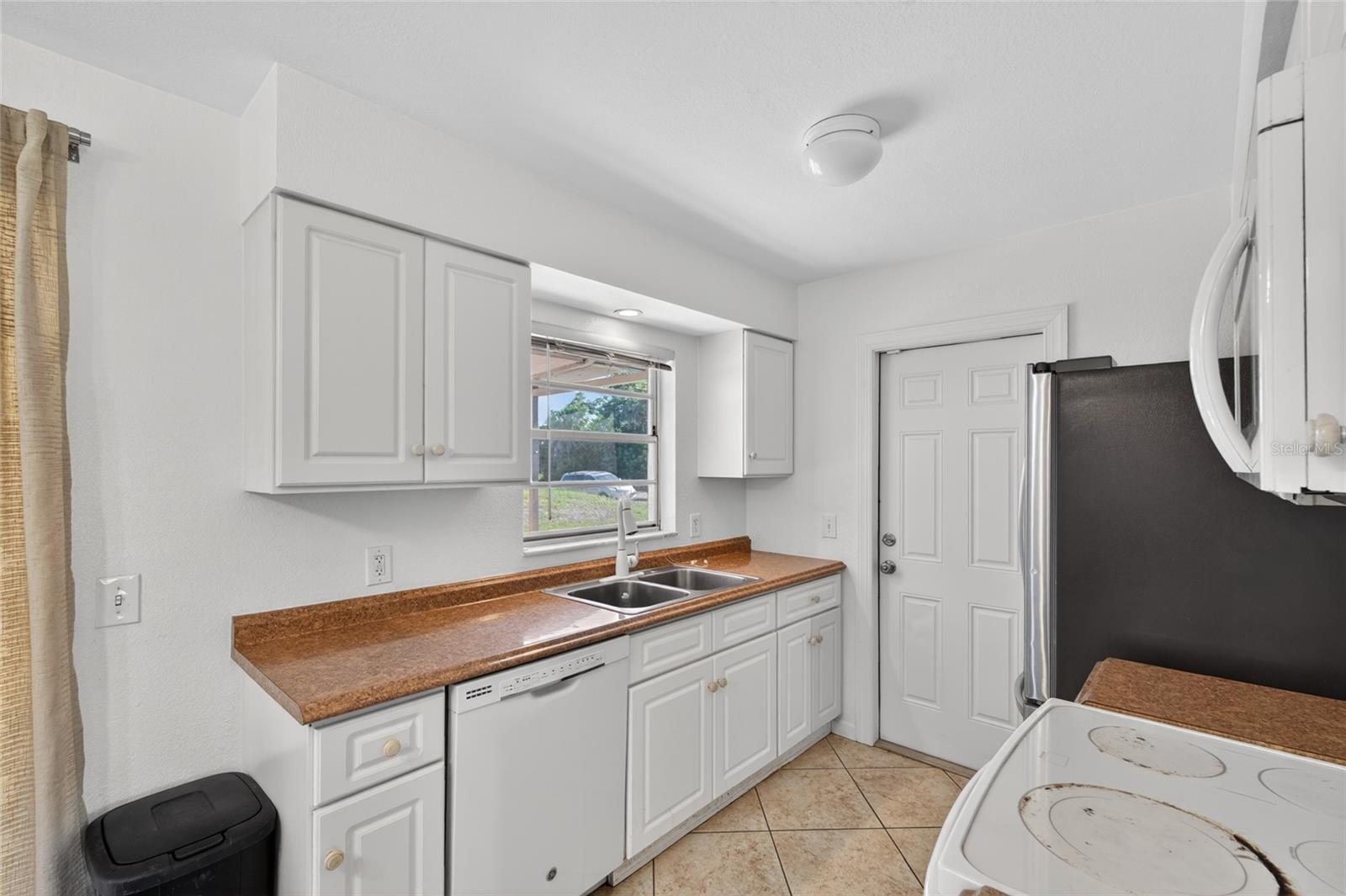 2025 BARKSDALE ST, PORT CHARLOTTE, FL, 33948