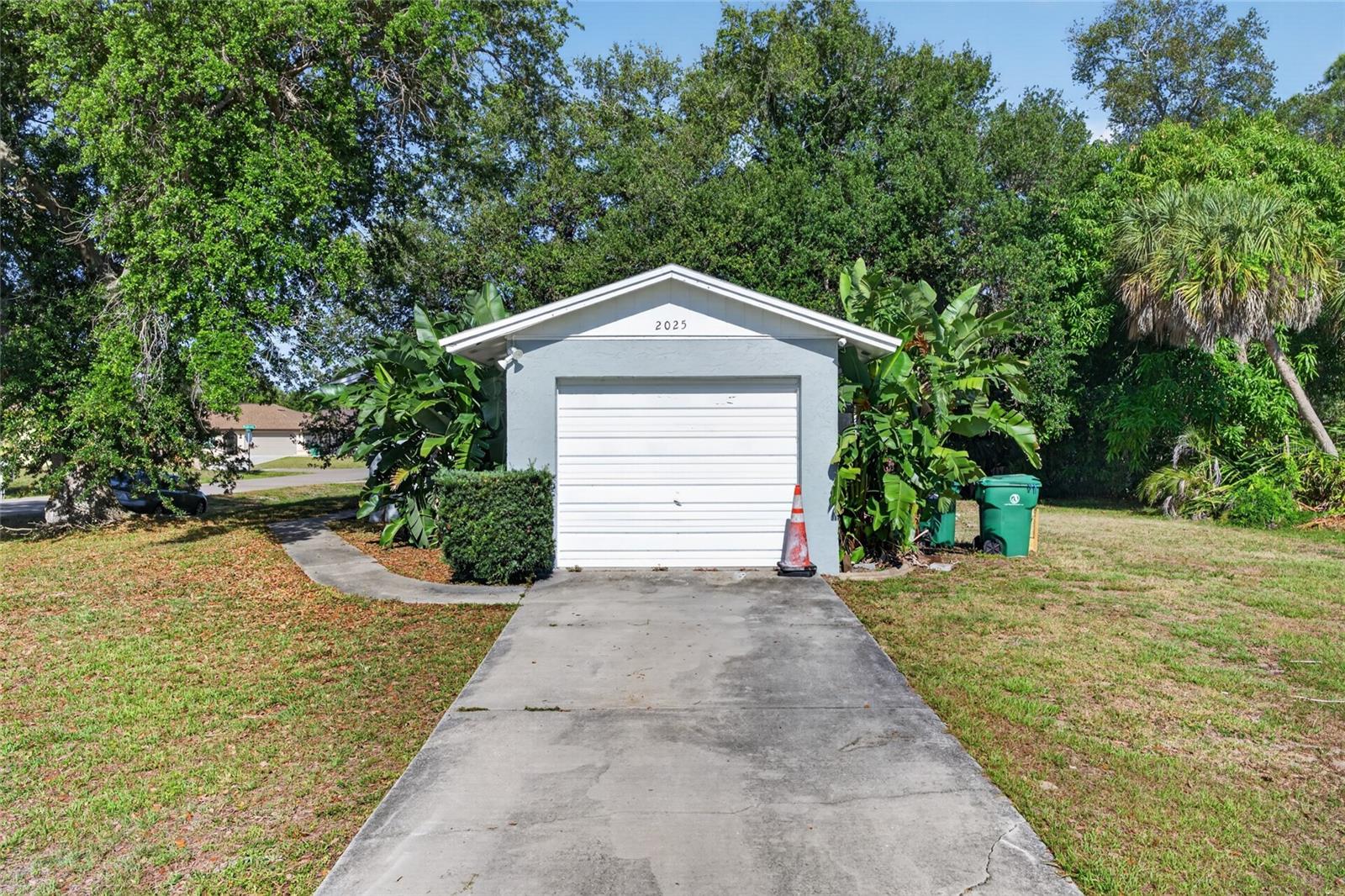 2025 BARKSDALE ST, PORT CHARLOTTE, FL, 33948