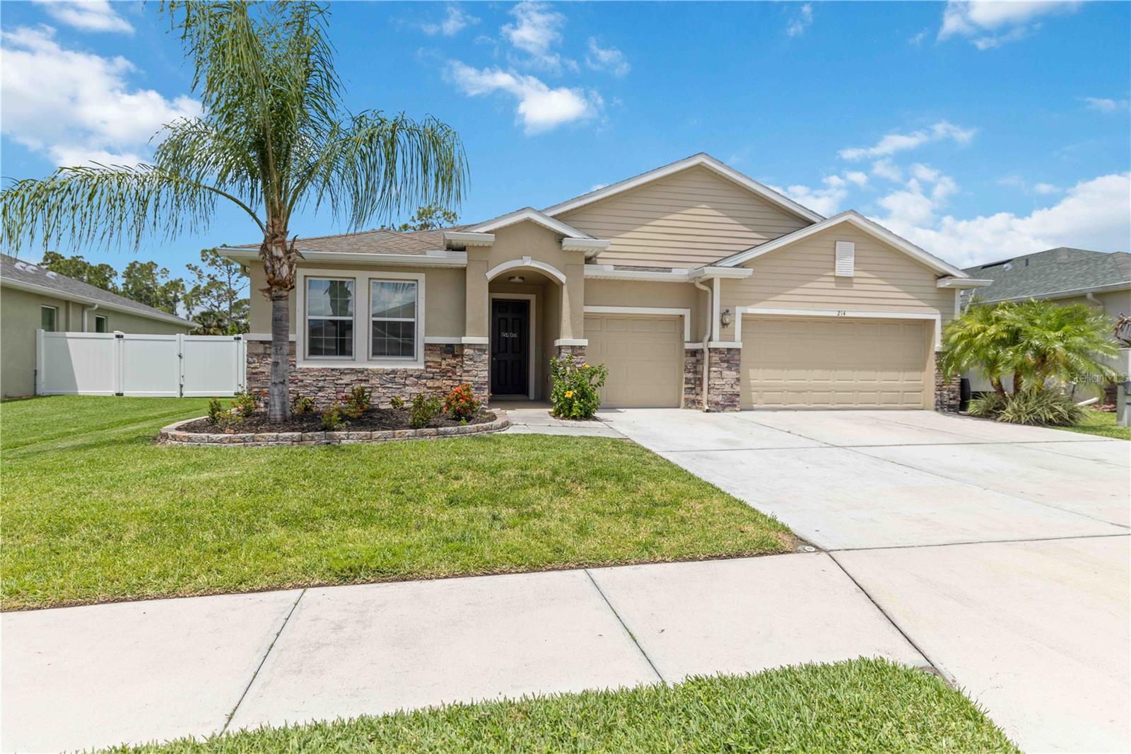 214 TAPA PARISH RUN, BRADENTON, FL, 34212