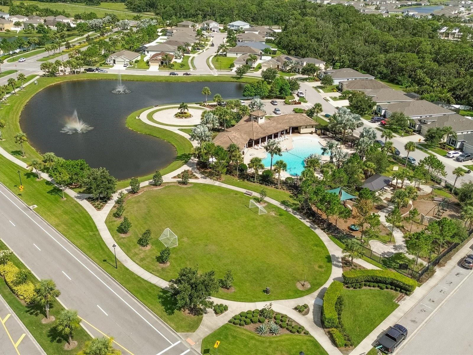 214 TAPA PARISH RUN, BRADENTON, FL, 34212