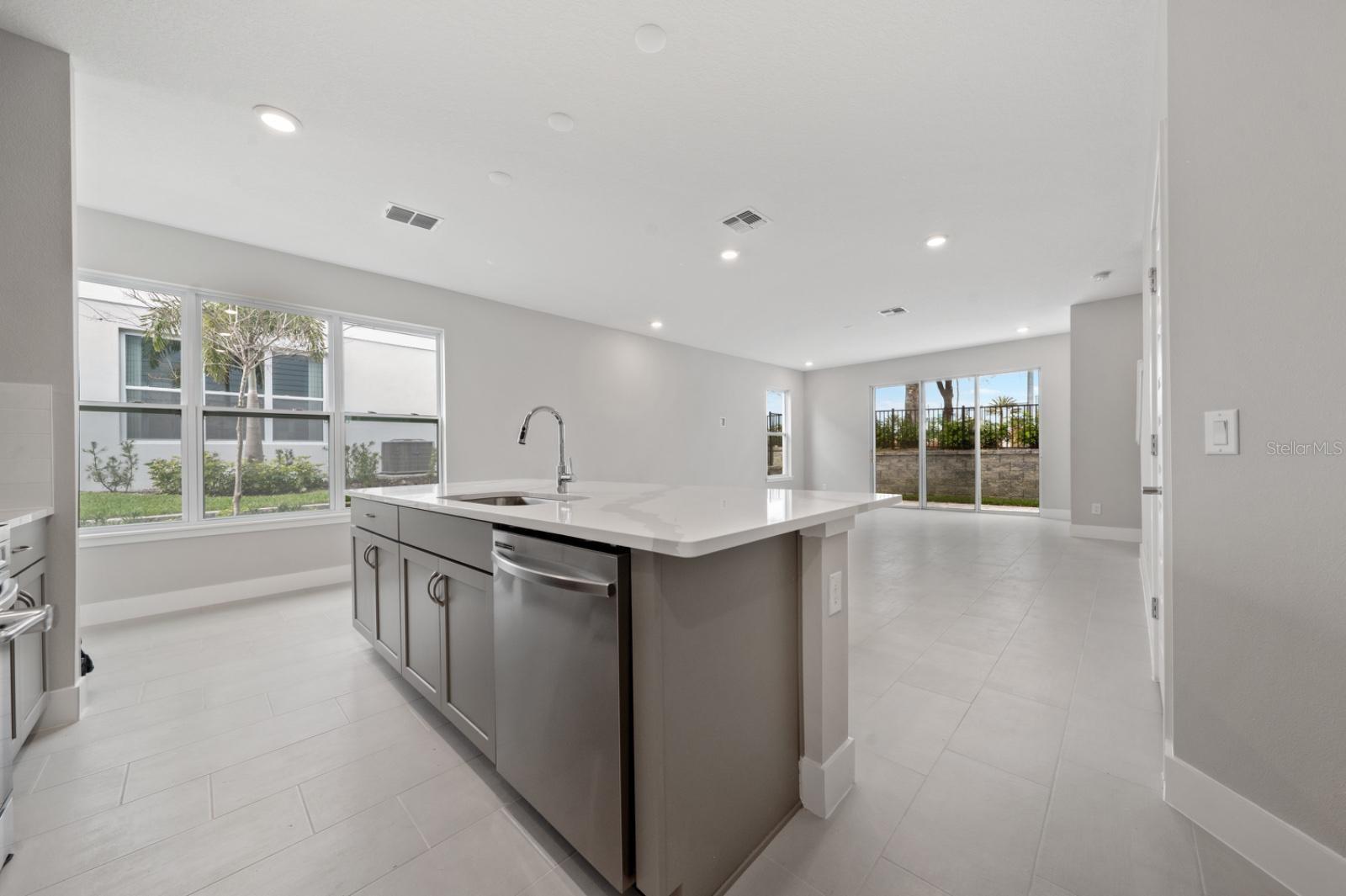7845 SPECTRUM DR, KISSIMMEE, FL, 34747
