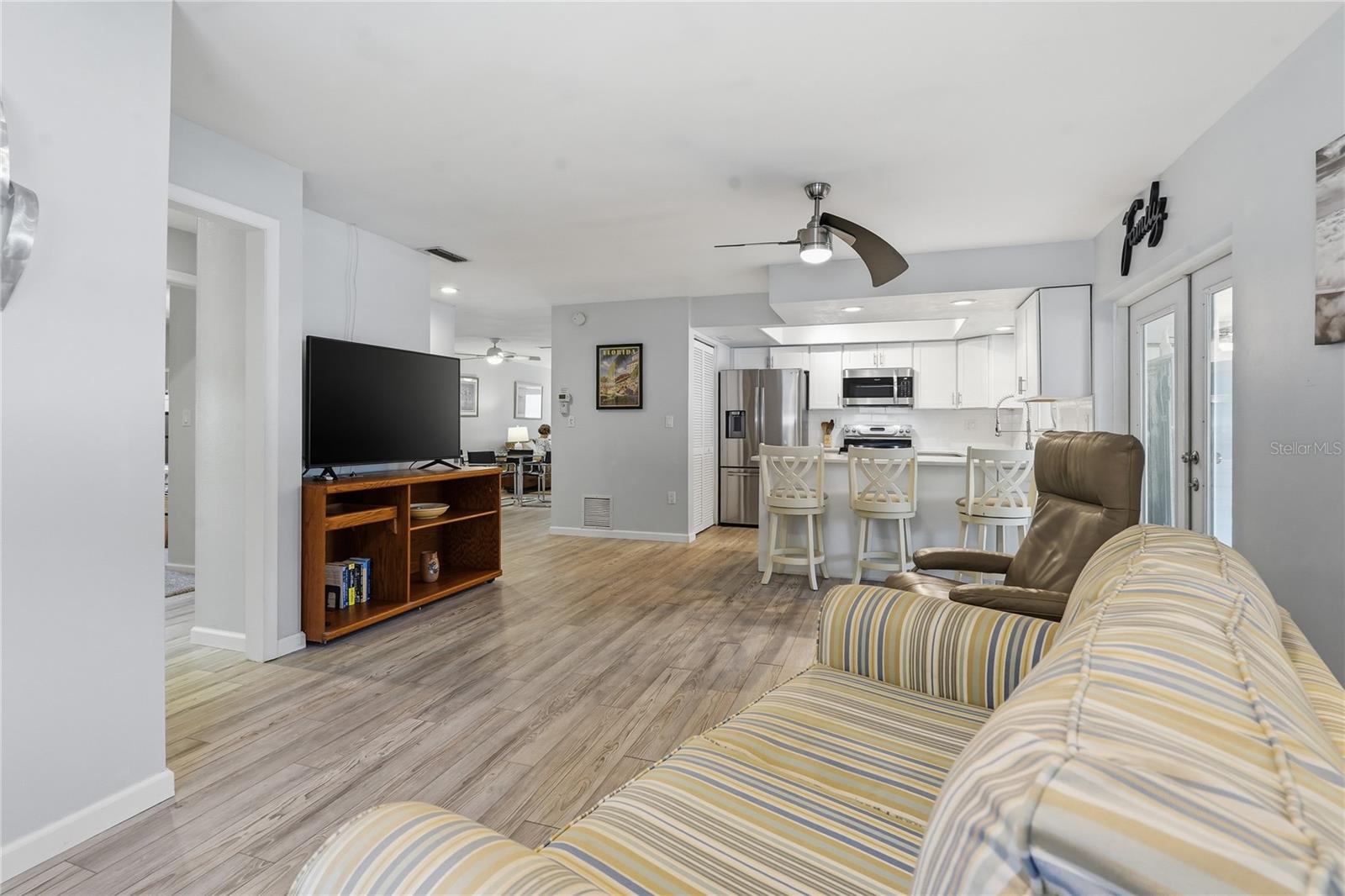 1634 DALE CIR N, DUNEDIN, FL, 34698