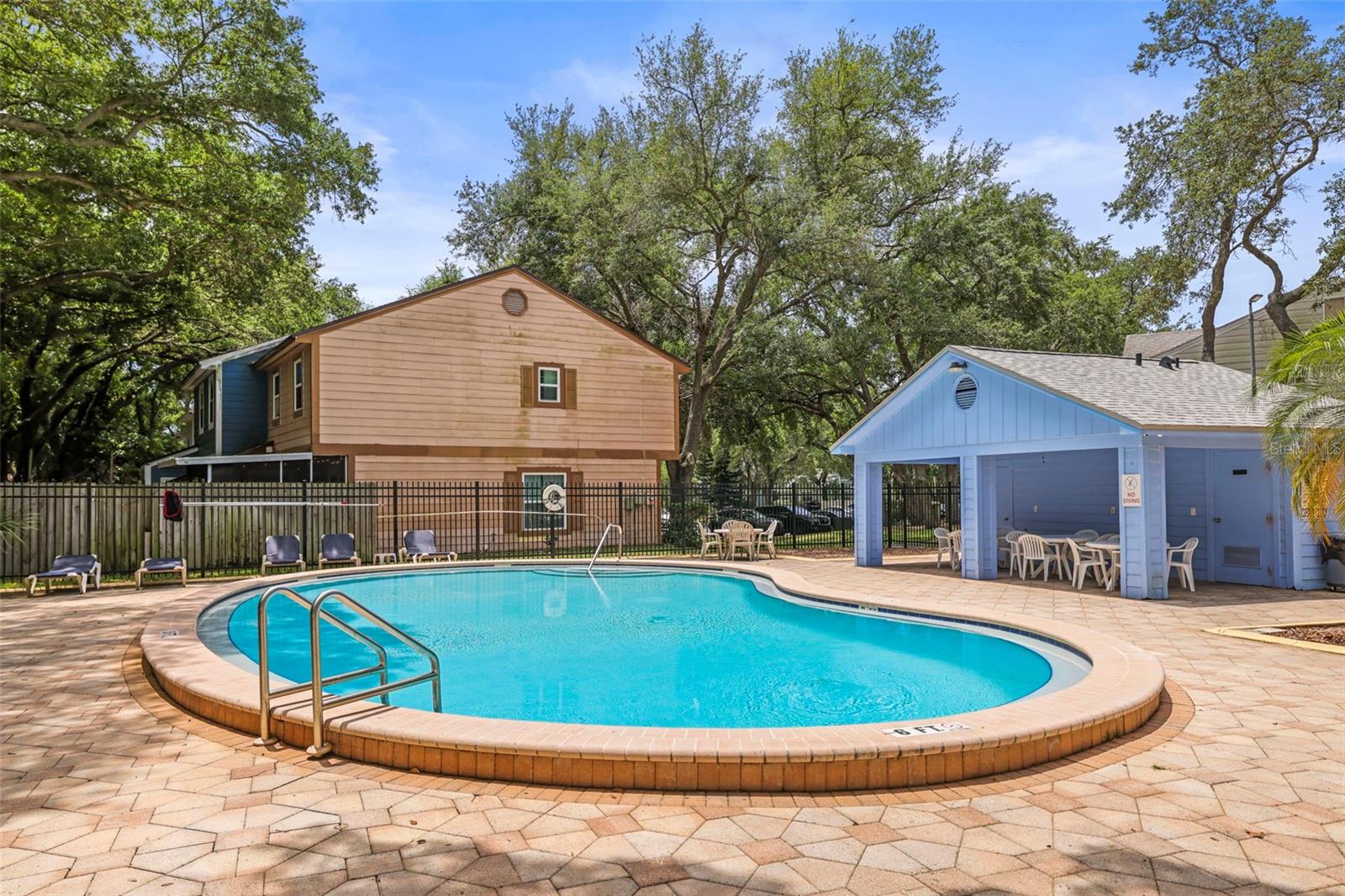 933 HAMILTON CT, PALM HARBOR, FL, 34683