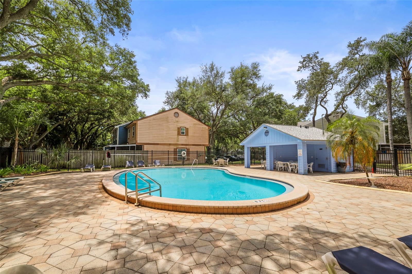 933 HAMILTON CT, PALM HARBOR, FL, 34683