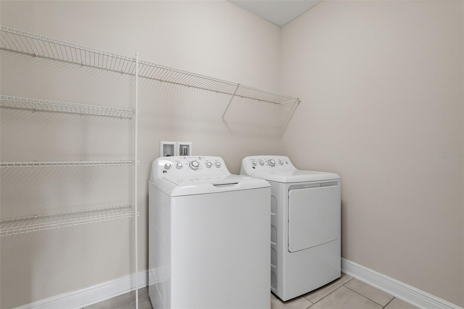 30183 SOUTHWELL LN, WESLEY CHAPEL, FL, 33543