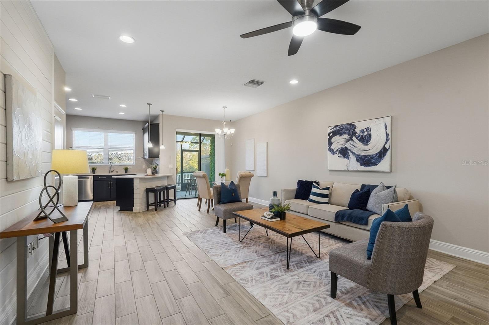30183 SOUTHWELL LN, WESLEY CHAPEL, FL, 33543