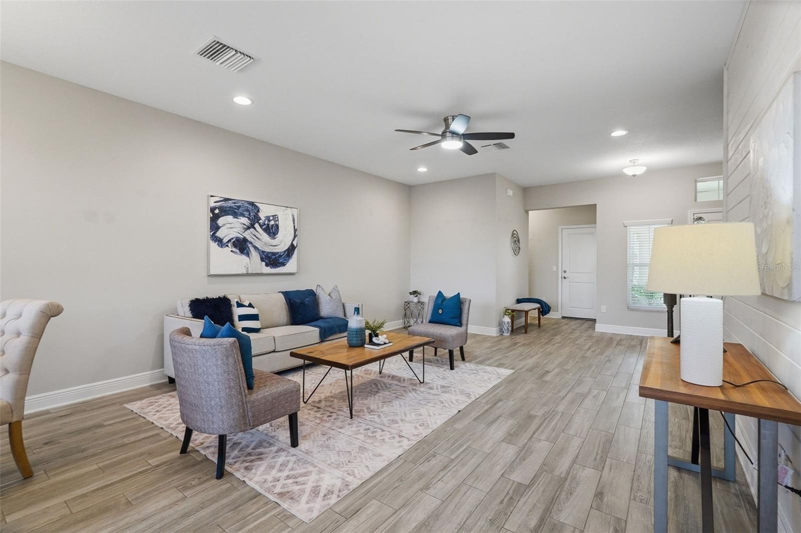 30183 SOUTHWELL LN, WESLEY CHAPEL, FL, 33543