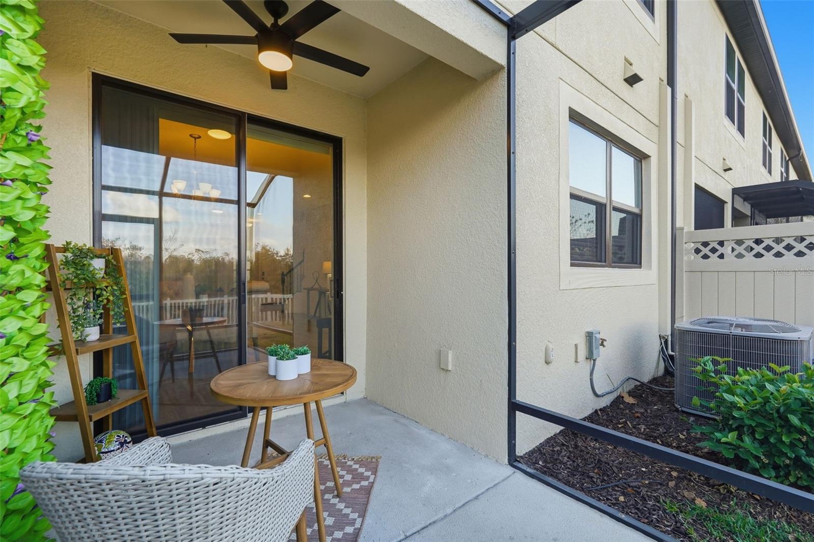 30183 SOUTHWELL LN, WESLEY CHAPEL, FL, 33543