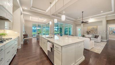 16524 KENDLESHIRE TER, LAKEWOOD RANCH, FL, 34202