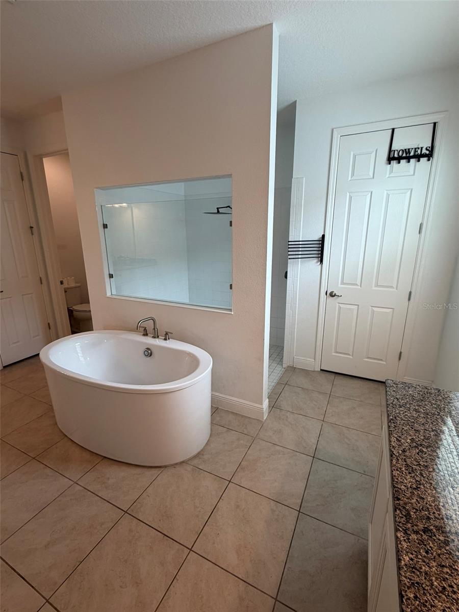2108 ROCK MAPLE BND, KISSIMMEE, FL, 34746