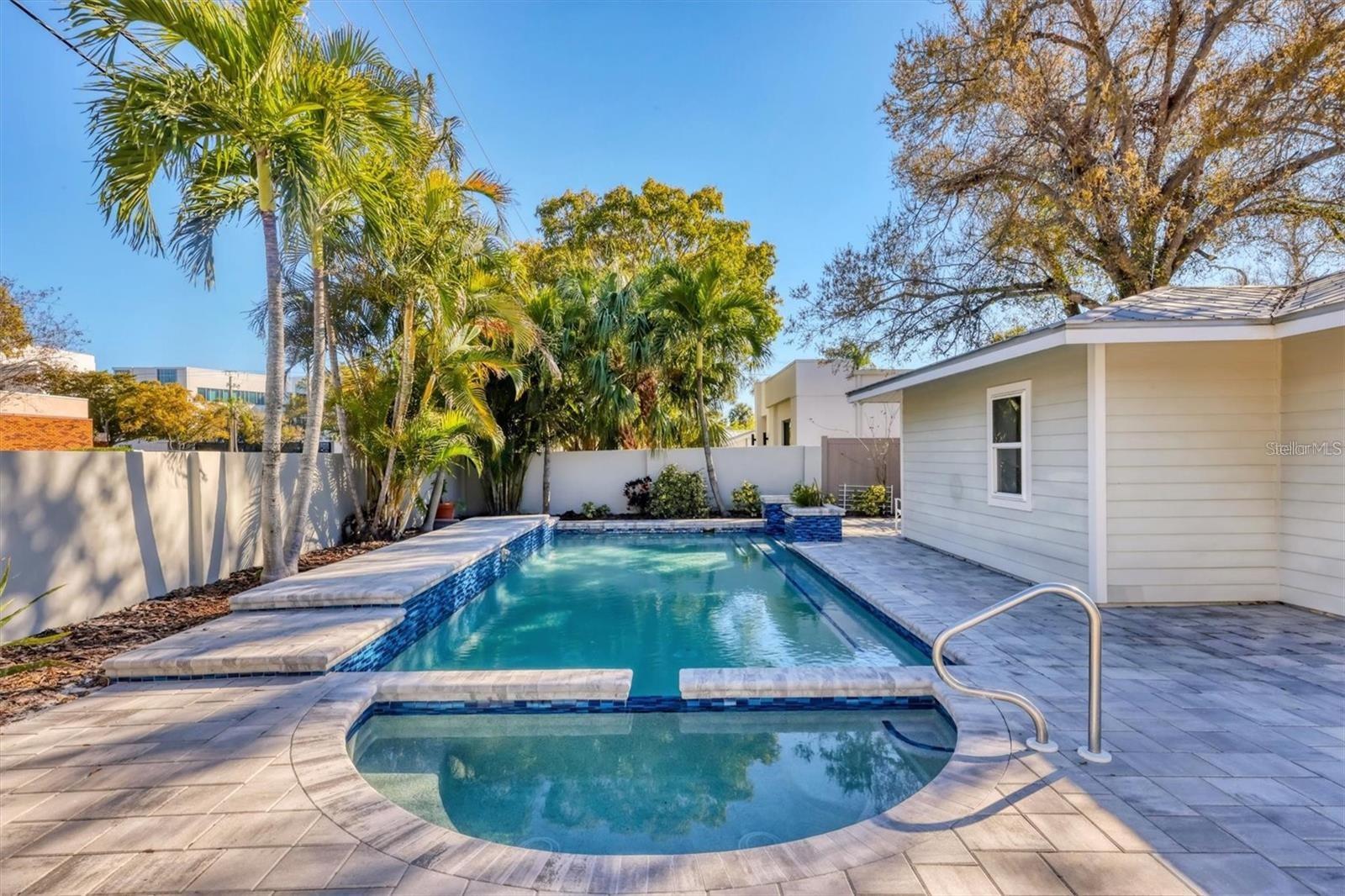 1792 FLOYD ST, SARASOTA, FL, 34239