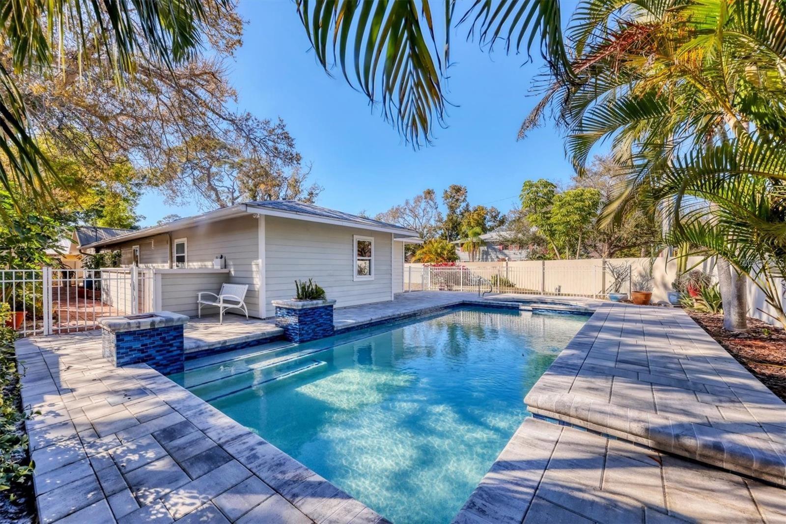 1792 FLOYD ST, SARASOTA, FL, 34239