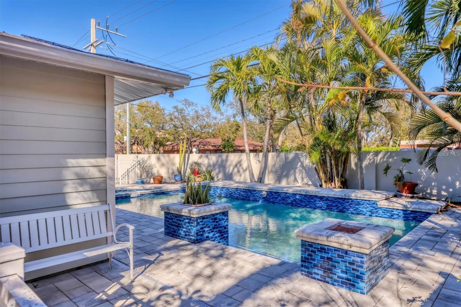 1792 FLOYD ST, SARASOTA, FL, 34239