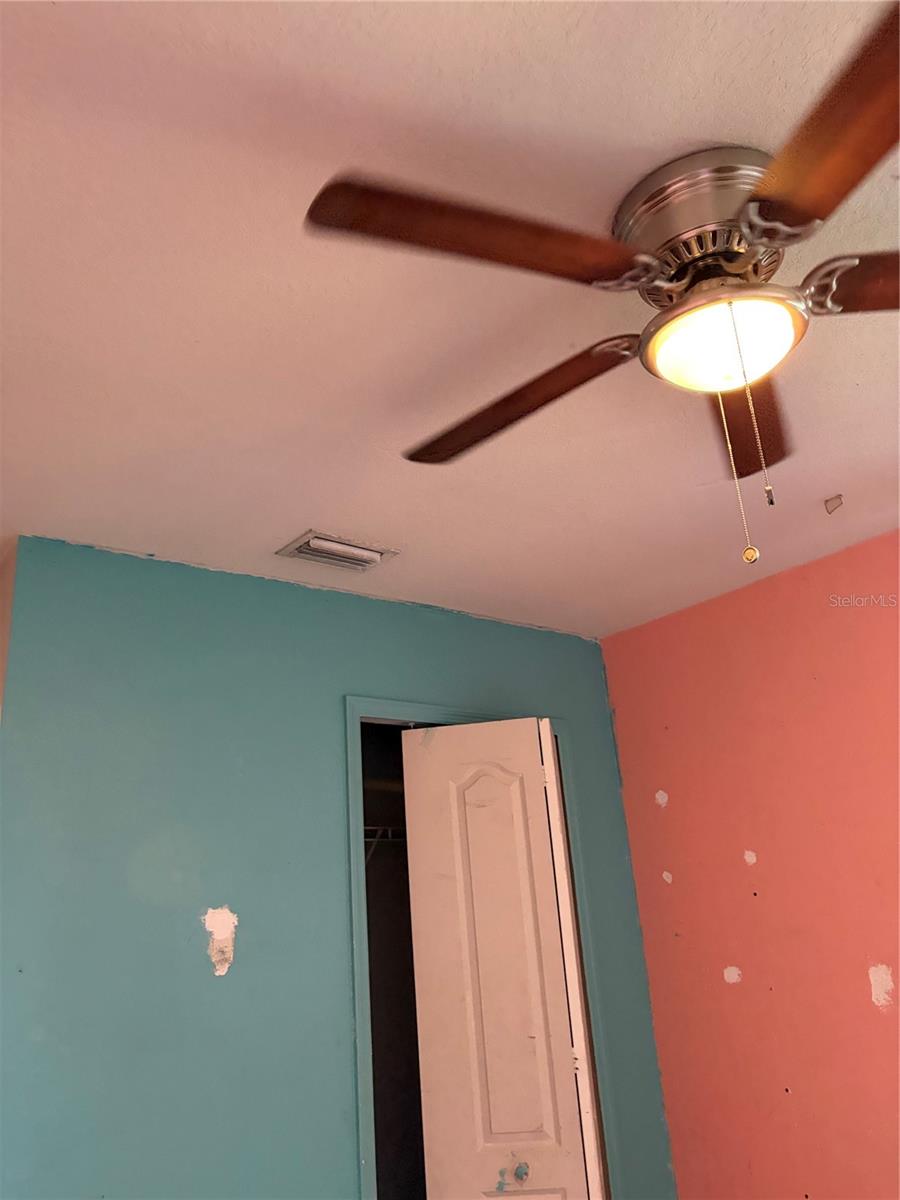 14452 SCOTTBURGH GLEN DR, WIMAUMA, FL, 33598